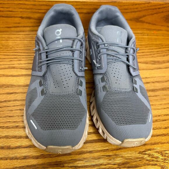 On Cloud Grey Sneaker Women's Size 8 Running Athlete Shoe - Picture 2 of 9